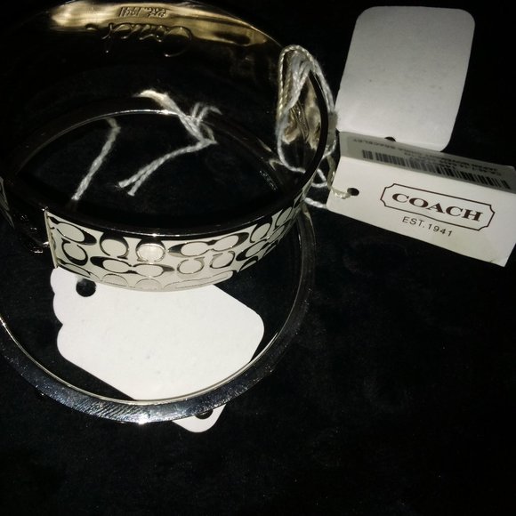 Coach bracelet - Picture 1 of 3